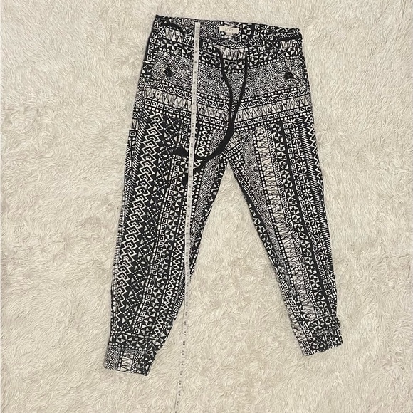 LOFT Tribal Print Cuffed Cargo Pants - Picture 2 of 5